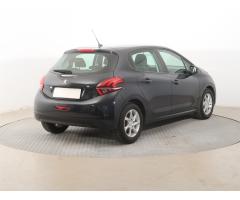 Peugeot 208 1.2 PureTech 61kW - 7