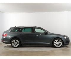 Škoda Superb 2.0 TDI 110kW - 8