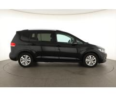 Volkswagen Touran 2.0 TDI 85kW - 8