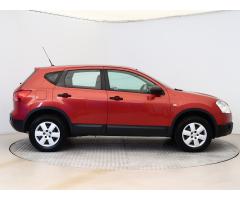 Nissan Qashqai 1.6 84kW - 8