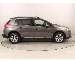 Peugeot 2008 1.2 PureTech 60kW - 8