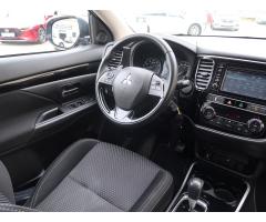 Mitsubishi Outlander 2.0 110kW - 9