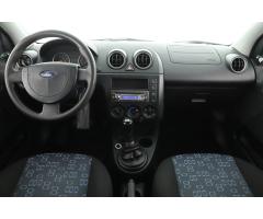 Ford Fiesta 1.3 i 51kW - 9