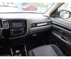 Mitsubishi Outlander 2.0 110kW - 11