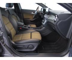 Mercedes-Benz GLA GLA 200d 100kW - 12