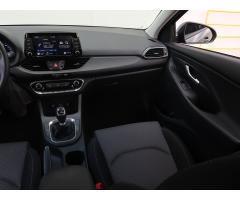 Hyundai i30 1.5 DPI 81kW - 14