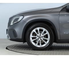 Mercedes-Benz GLA GLA 200d 100kW - 21