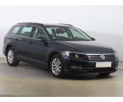 Volkswagen Passat 2.0 TDI 110kW - 1