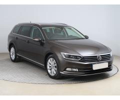 Volkswagen Passat 2.0 TDI 110kW - 1