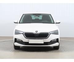 Škoda Superb Ambition DSG Zlevněno o 70000 Kč