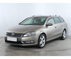 Volkswagen Passat 2.0 TDI 103kW - 3