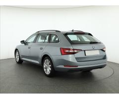 Škoda Superb 2.0 TDI 110kW - 5