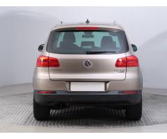 Volkswagen Tiguan 2.0 TDI 103kW - 6