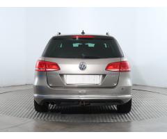 Volkswagen Passat 2.0 TDI 103kW - 6