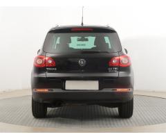 Volkswagen Tiguan 2.0 TSI 132kW - 6