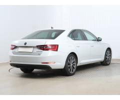 Škoda Superb 2.0 TDI 110kW - 7