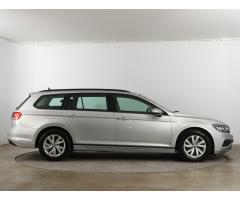 Volkswagen Passat 2.0 TDI 110kW - 8