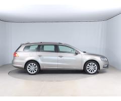 Volkswagen Passat 2.0 TDI 130kW - 8