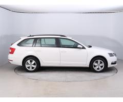 Škoda Octavia 1.5 TSI 110kW - 8