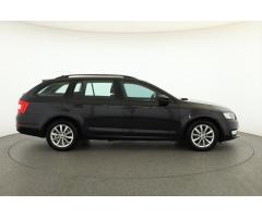 Škoda Octavia 2.0 TDI 110kW - 8