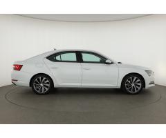 Škoda Superb 1.8 TSI 132kW - 8