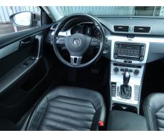 Volkswagen Passat 2.0 TDI 130kW - 9