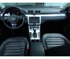 Volkswagen Passat 2.0 TDI 130kW - 10