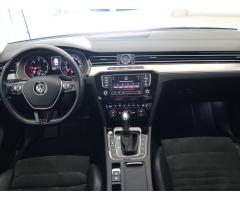 Volkswagen Passat 2.0 TDI 110kW - 10