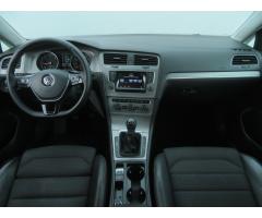 Volkswagen Golf 2.0 TDI 110kW - 10