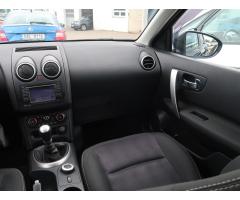 Nissan Qashqai 1.6 dCi 96kW - 11