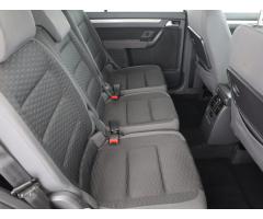 Volkswagen Touran 1.6 75kW - 11