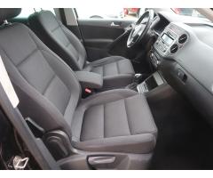 Volkswagen Tiguan 2.0 TSI 132kW - 12