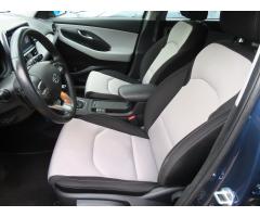 Hyundai i30 1.4 T-GDI 103kW - 16