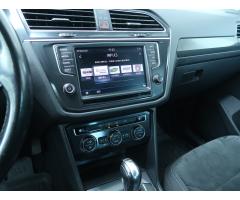 Volkswagen Tiguan 2.0 TDI 140kW - 18