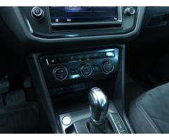 Volkswagen Tiguan 2.0 TDI 140kW - 25