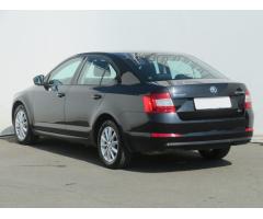 Škoda Octavia 2.0 TDI 110kW - 5