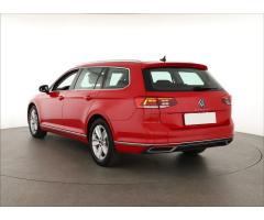 Volkswagen Passat 1.5 TSI 110kW - 5