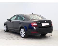 Škoda Octavia 2.0 TDI 110kW - 6