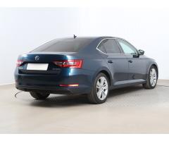 Škoda Superb 2.0 TDI 110kW - 7