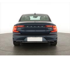 Volvo S90 D5 AWD 173kW - 7