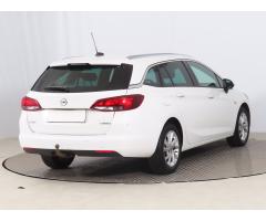 Opel Astra 1.4 T 92kW - 7