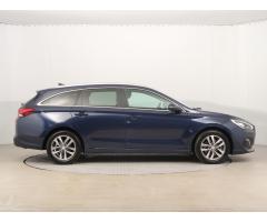 Hyundai i30 1.6 CRDi 85kW - 8