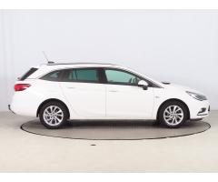 Opel Astra 1.4 T 92kW - 8