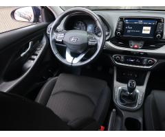 Hyundai i30 1.6 CRDi 85kW - 9