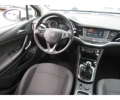 Opel Astra 1.4 T 92kW - 9