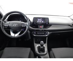 Hyundai i30 1.6 CRDi 85kW - 9