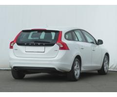 Volvo V60 D2 84kW - 9