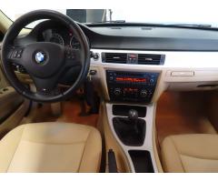 BMW Řada 3 320 d 135kW - 10