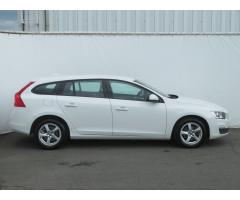 Volvo V60 D2 84kW - 10