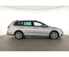 Volkswagen Golf 1.6 TDI 85kW - 10